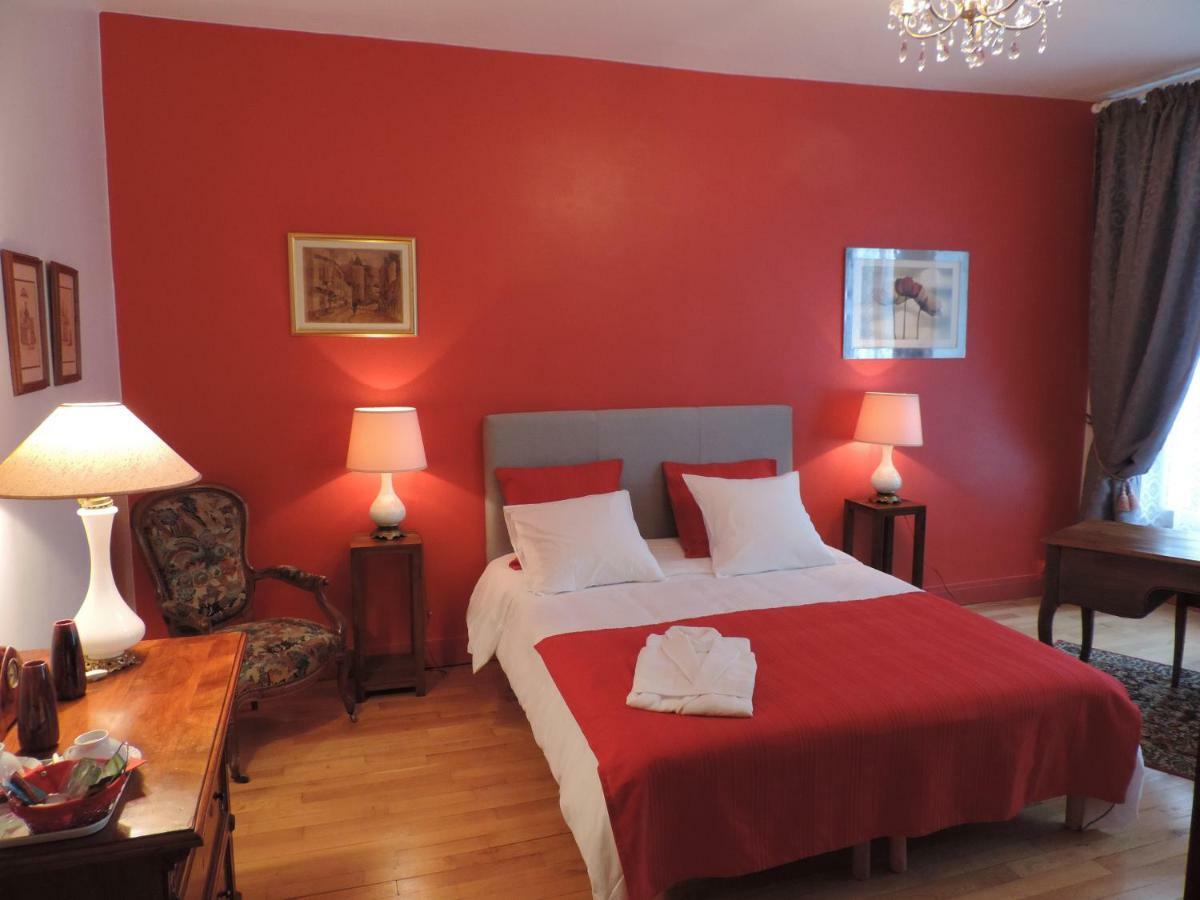 Bed and Breakfast Sees Chez Vous Екстер'єр фото