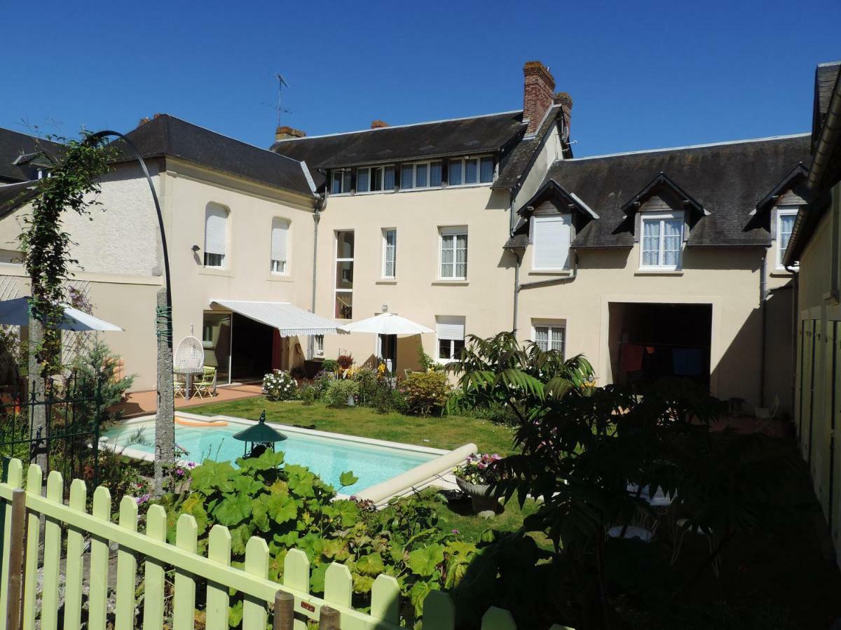 Bed and Breakfast Sees Chez Vous Екстер'єр фото